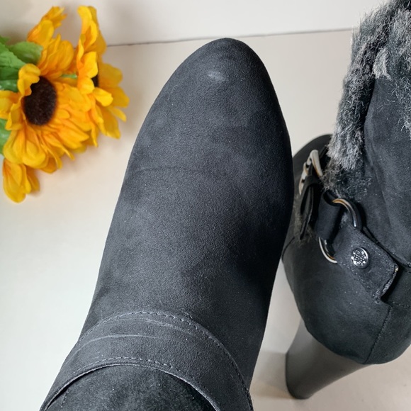 Dana Buchanan Connie Faux Fur Trim Ankle Boots - Picture 11 of 16